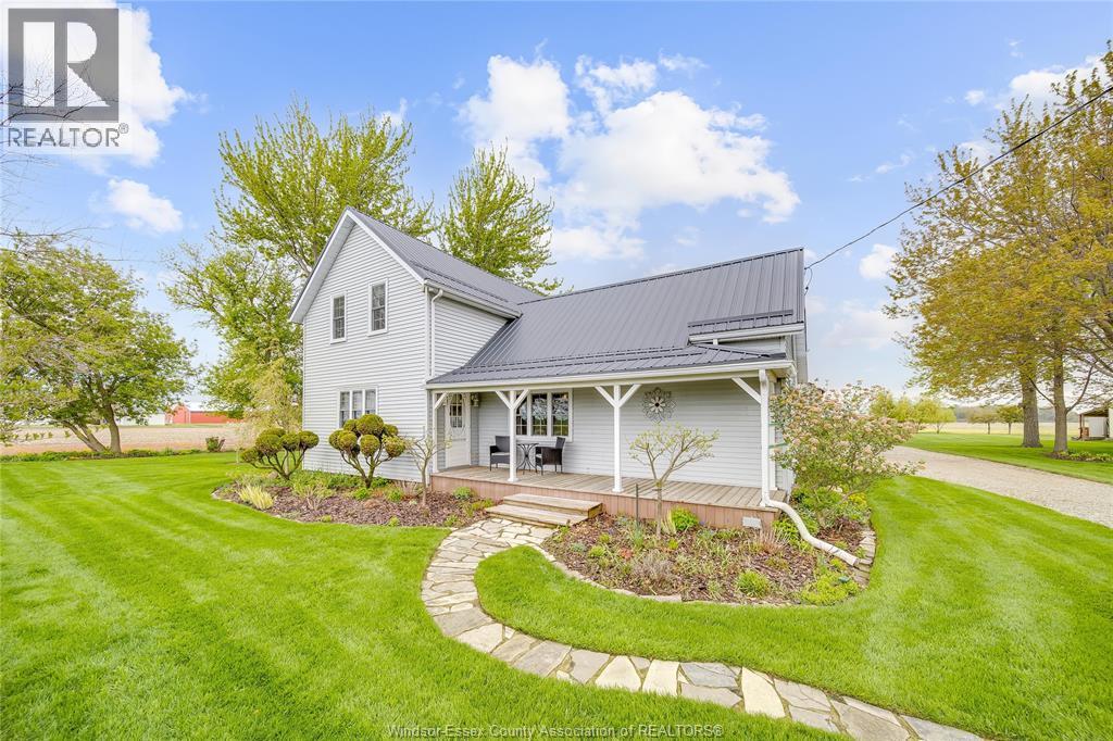 3-bedroom Single Family at 3098 3rd Concession Road, Harrow — primary photograph