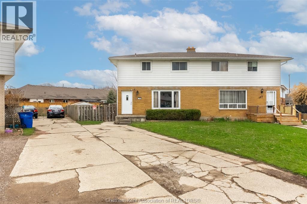 Single Family — 164 Timmins Crescent, Chatham, Ontario