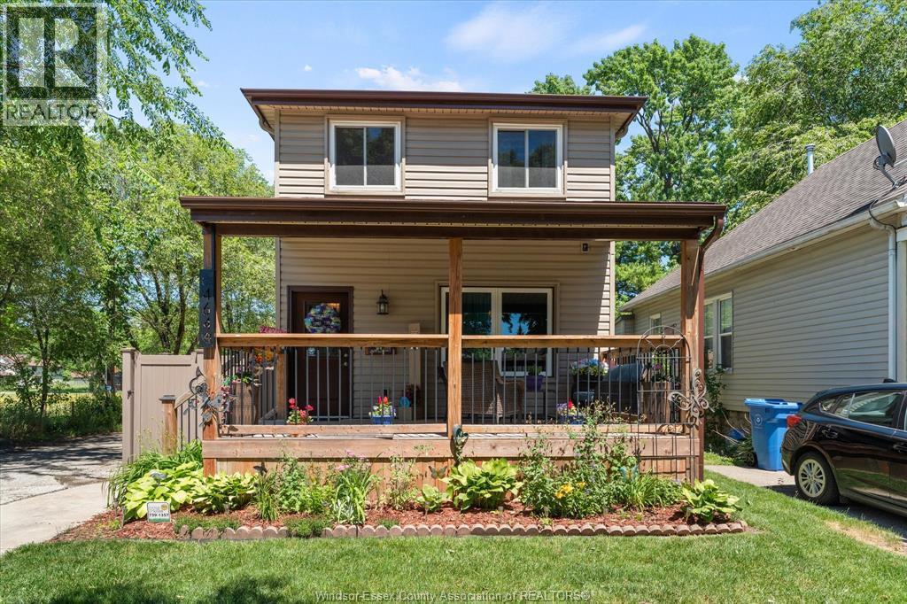 Single Family — 464 Oak, Windsor, Ontario