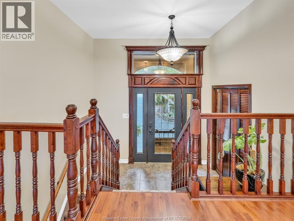 4-bedroom Single Family at 15461 County Rd 8, Essex — photograph 3