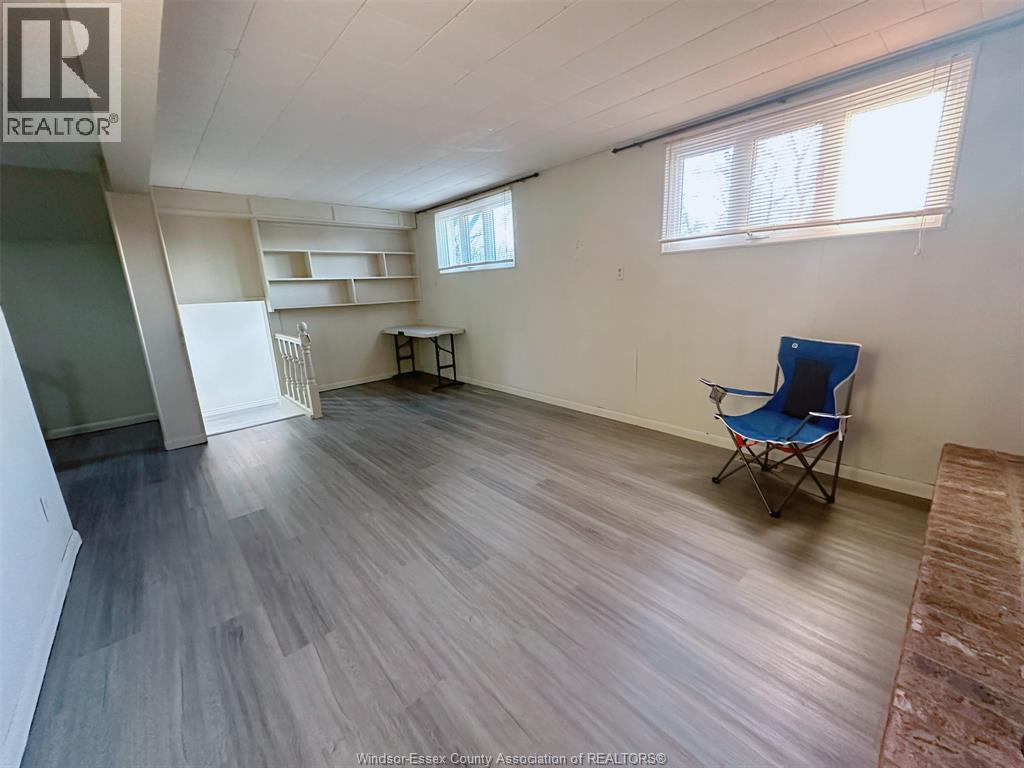 2-bedroom Single Family at 3240 Askin Avenue #LOWER, Windsor — photograph 3