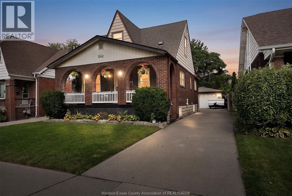4-bedroom Single Family at 2322 Byng Road, Windsor — primary photograph