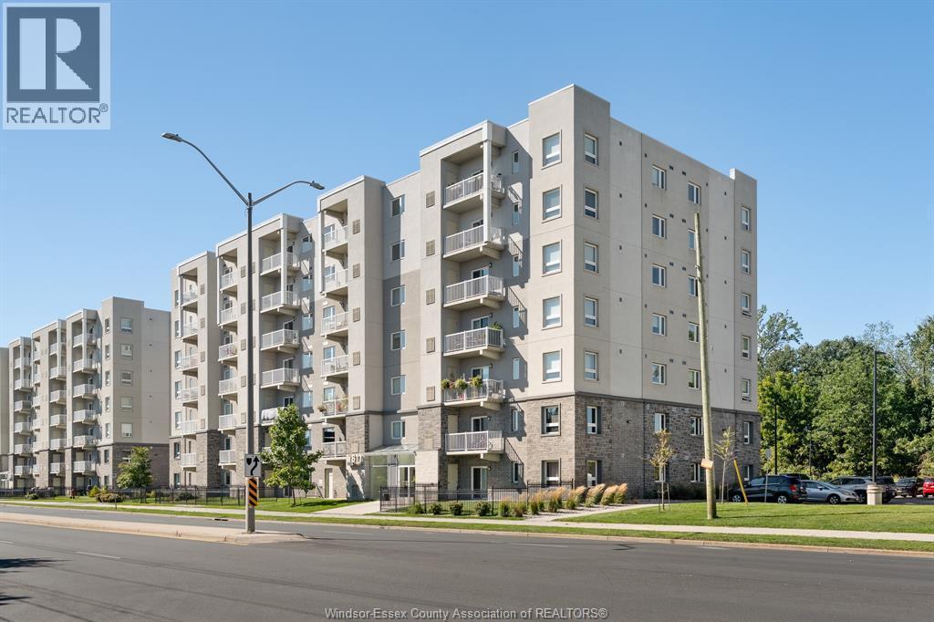 2-bedroom Single Family at 1611 Banwell Road #510, Windsor — primary photograph