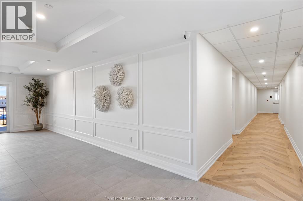 2-bedroom Single Family at 1740 A Sprucewood Avenue #301, LaSalle — photograph 3