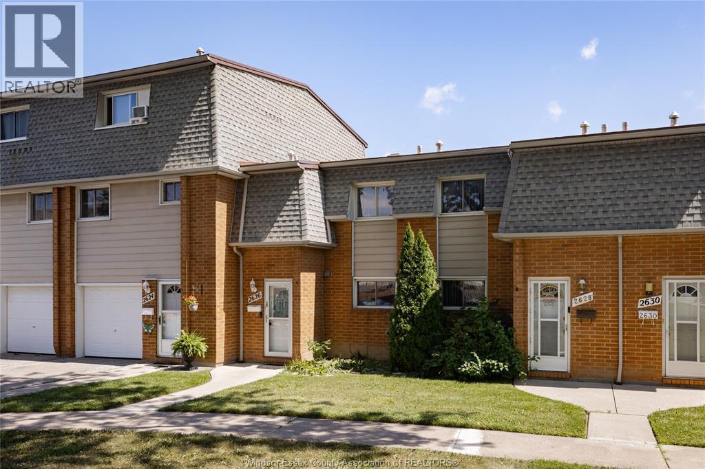 3-bedroom Single Family at 2626 Vine Court #137, Windsor — photograph 2