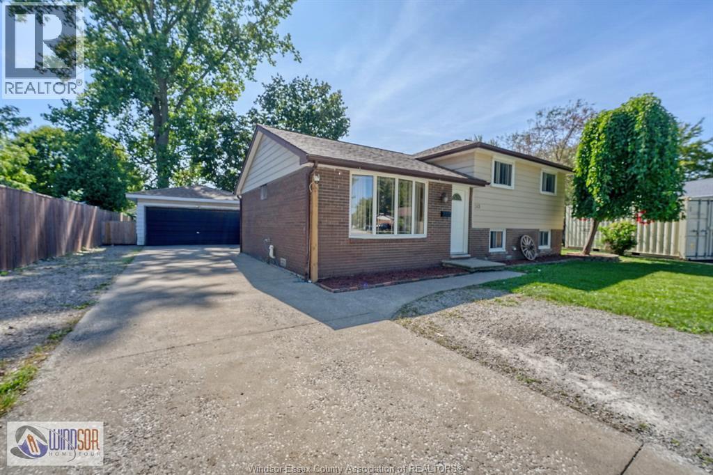 Single Family — 243 Hawthorn, Amherstburg, Ontario