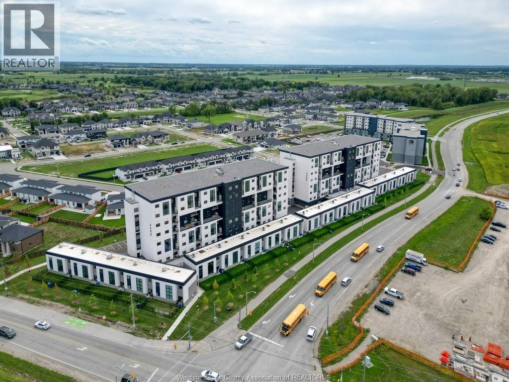 Single Family — 4300 Laurier Parkway, LaSalle, Ontario