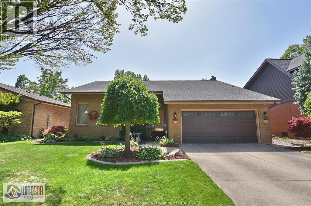 Single Family — 3915 Villa Borghese Drive, Windsor, Ontario