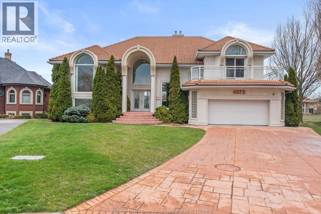 Single Family — 4572 Lake Grande Court, Windsor, Ontario