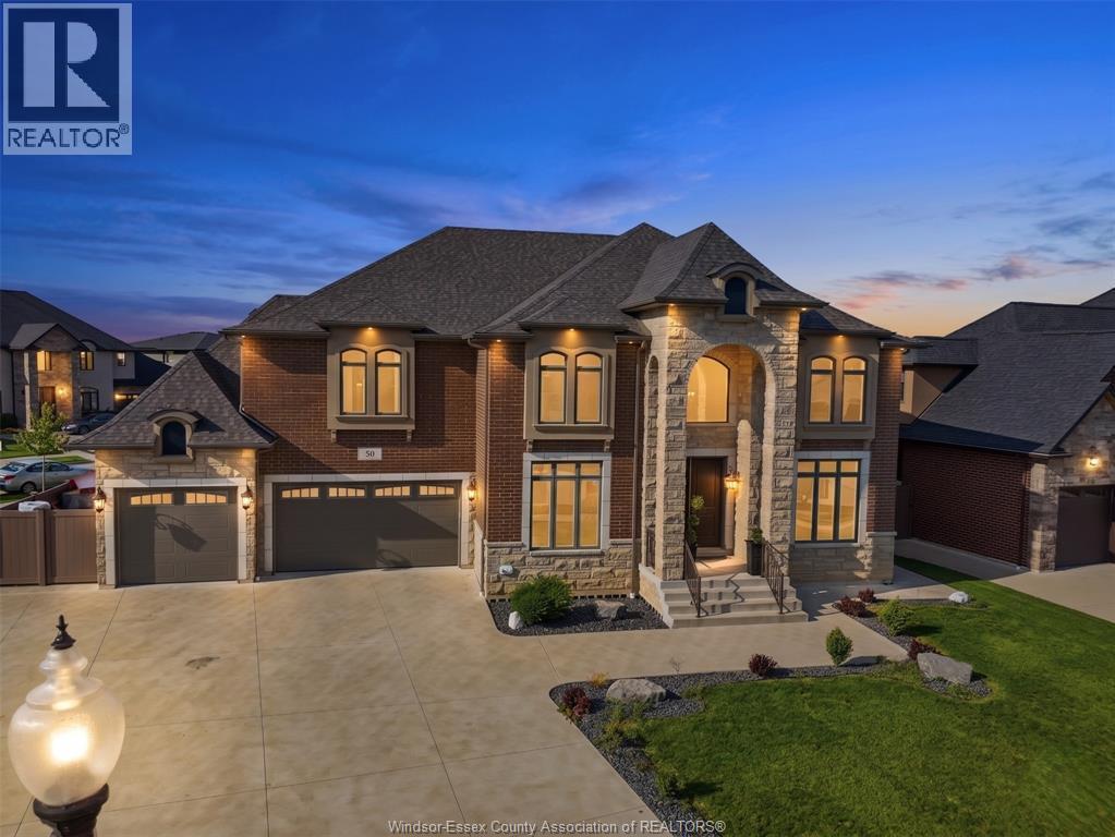 Single Family — 30 Augustus Court, LaSalle, Ontario