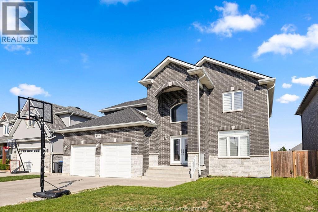 7-bedroom Single Family at 1353 Pascal Avenue, Lakeshore — primary photograph