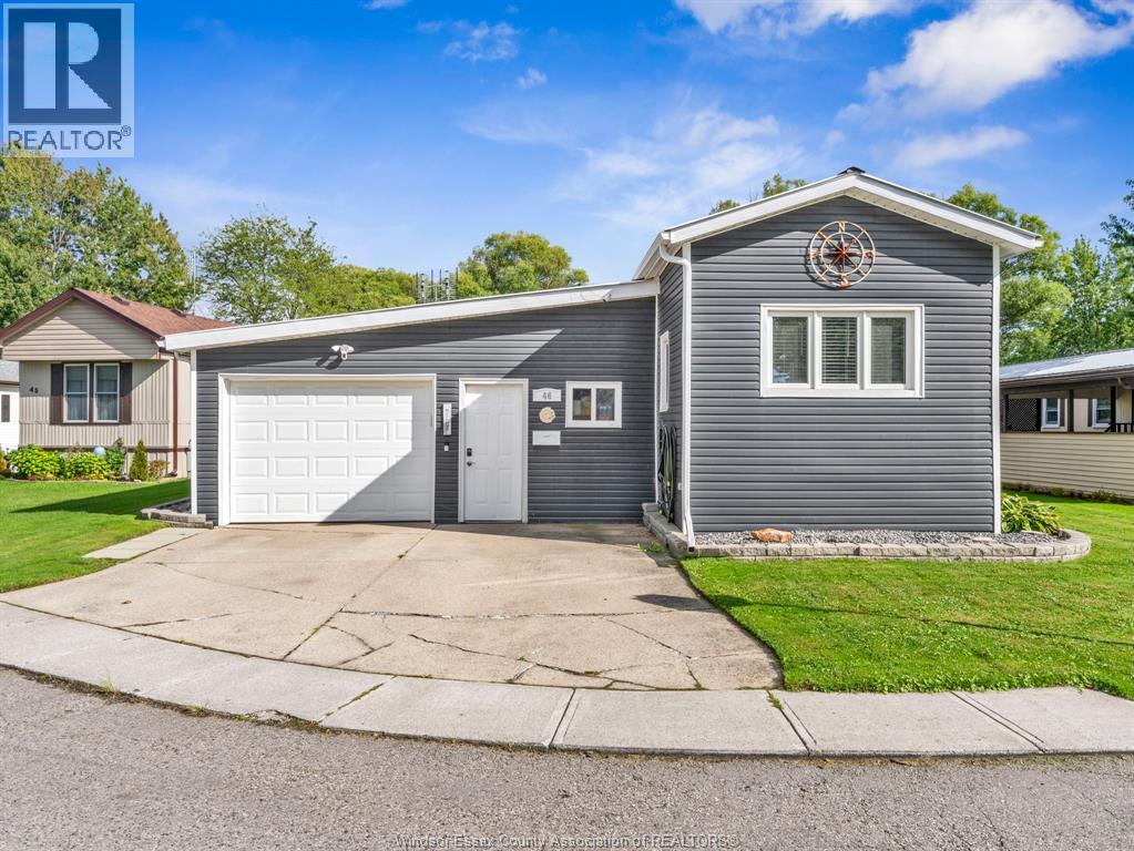 3-bedroom Single Family at 46 Diane Crescent, Essex — photograph 2