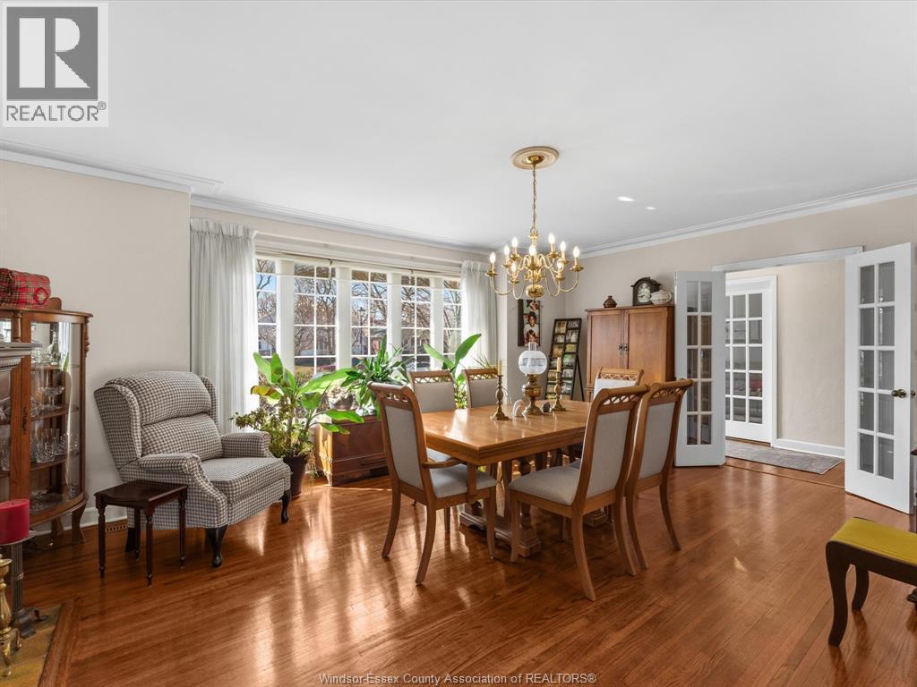 4-bedroom Single Family at 264 Patrice Drive, Windsor — photograph 3