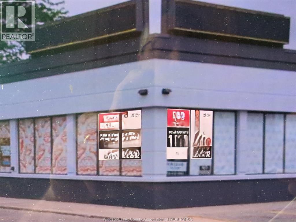 Industrial — 525 Grand Avenue, Chatham, Ontario
