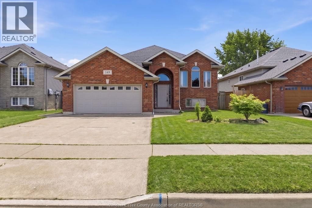 Single Family — 149 Amy Croft Drive, Lakeshore, Ontario