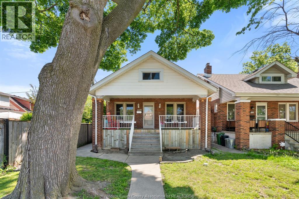 Single Family — 1220 Bruce Avenue, Windsor, Ontario