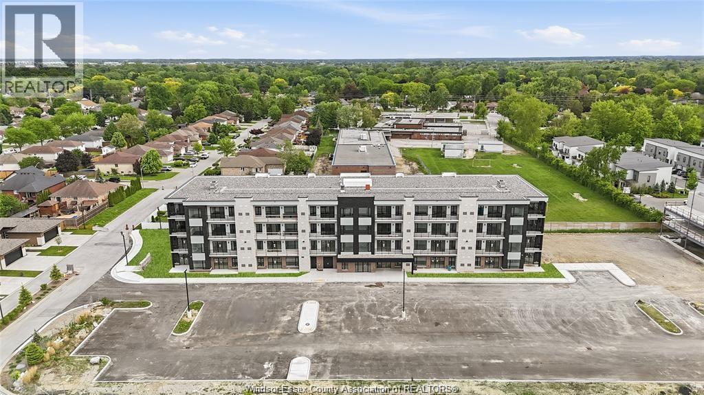 2-bedroom Single Family at 595 Lily Mac Boulevard #211, Windsor — primary photograph