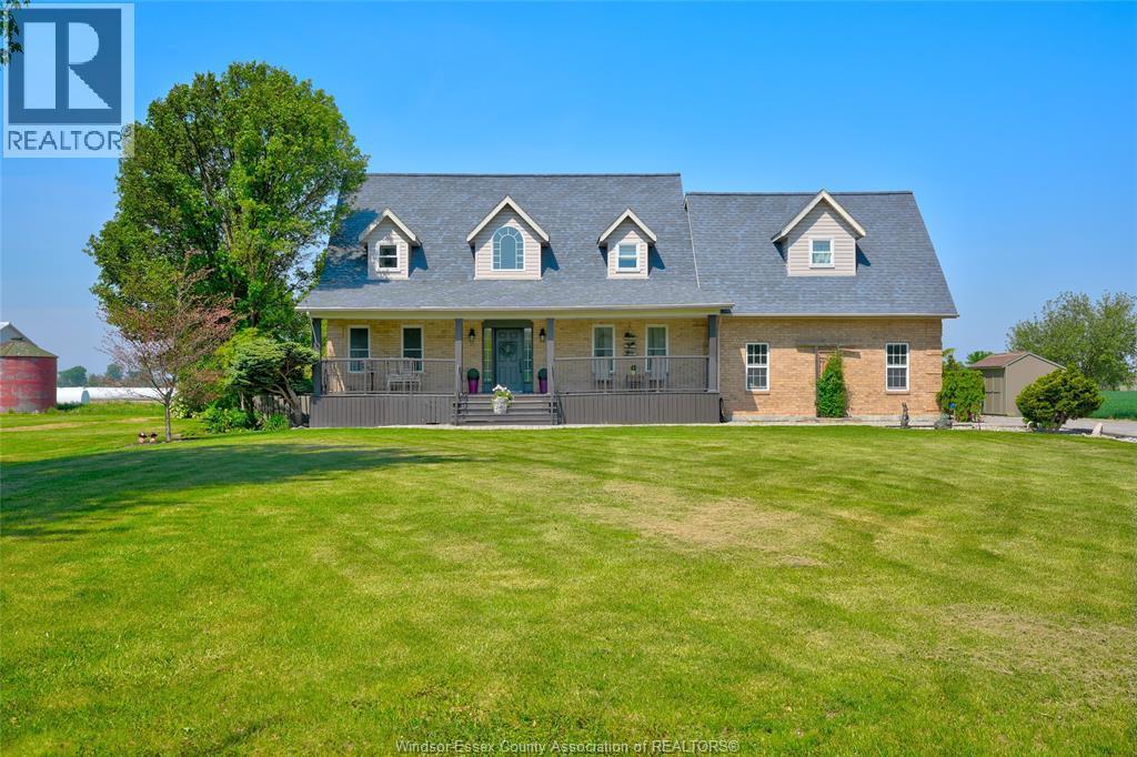 3-bedroom Single Family at 323 County Rd 27, Kingsville — photograph 2
