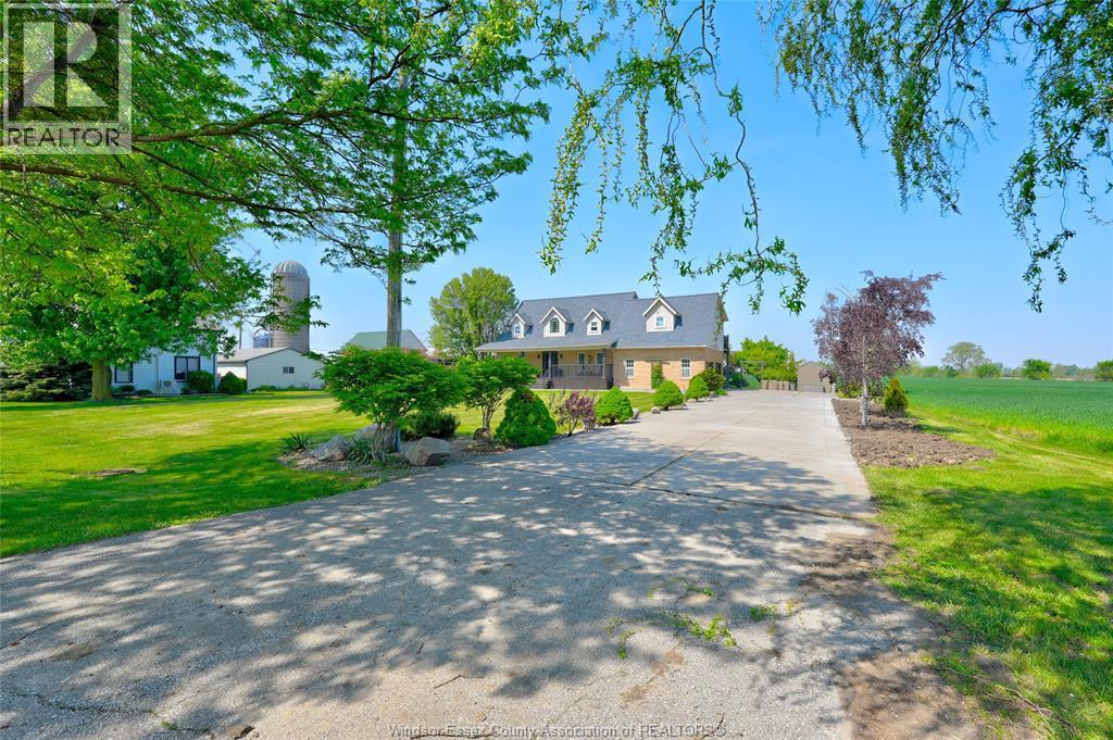 3-bedroom Single Family at 323 County Rd 27, Kingsville — photograph 3