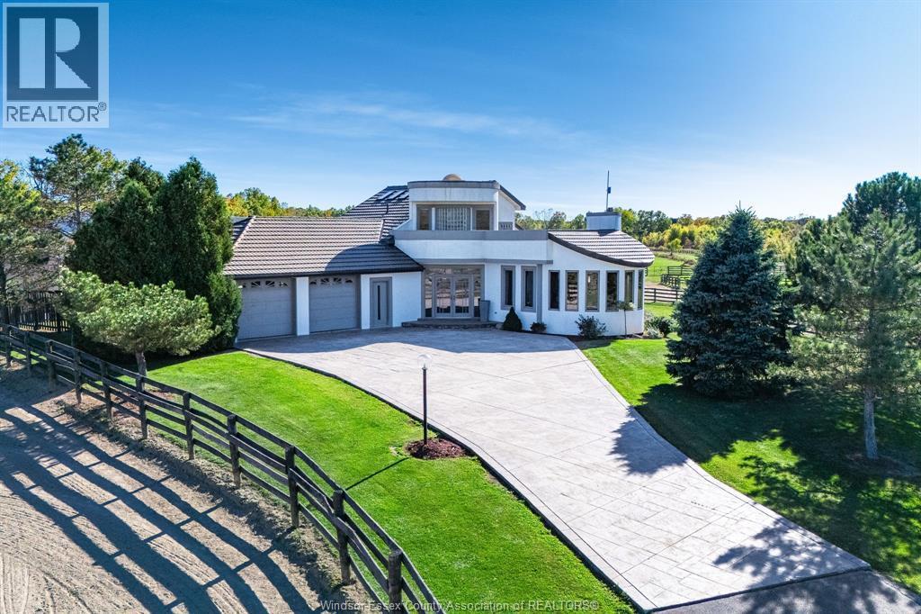 5-bedroom Agriculture at 4965 4th Concession, Colchester South — primary photograph