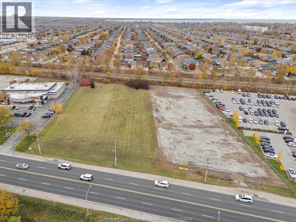 Vacant Land at 10982 Tecumseh Road, Windsor — primary photograph