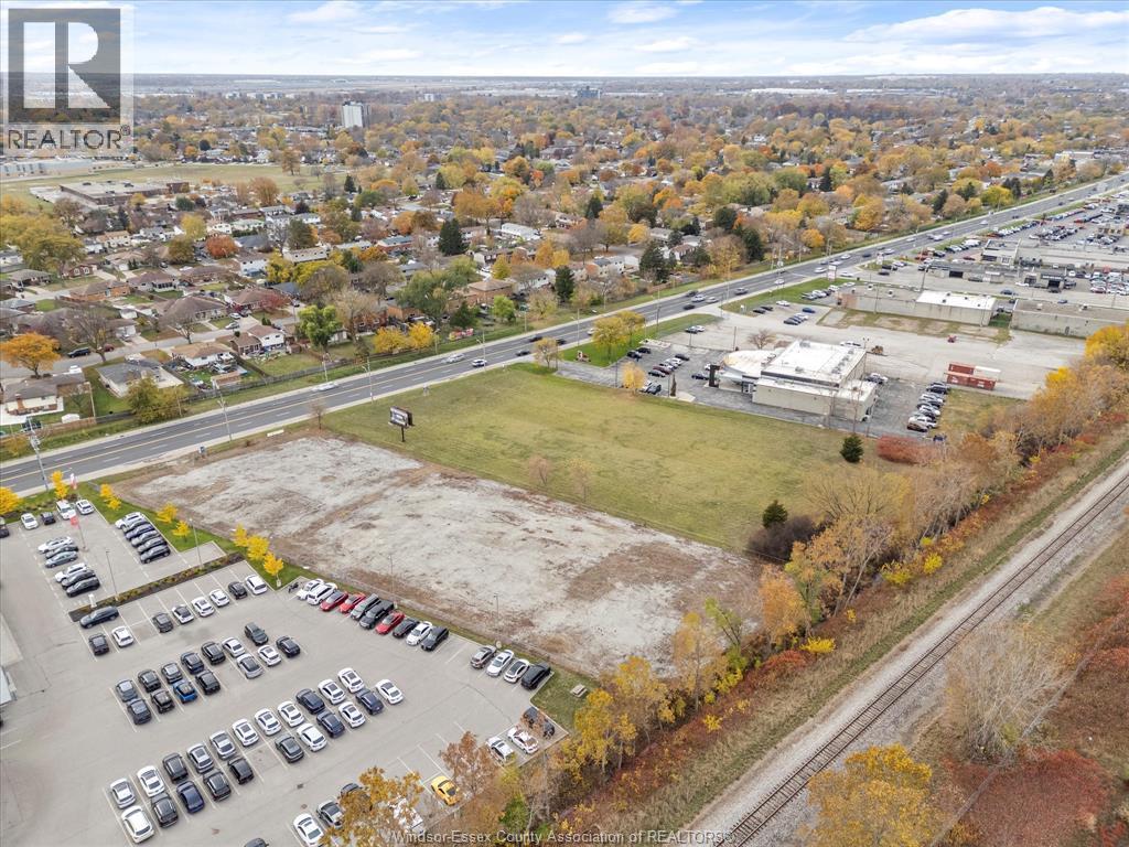 Vacant Land at 10982 Tecumseh Road, Windsor — photograph 3
