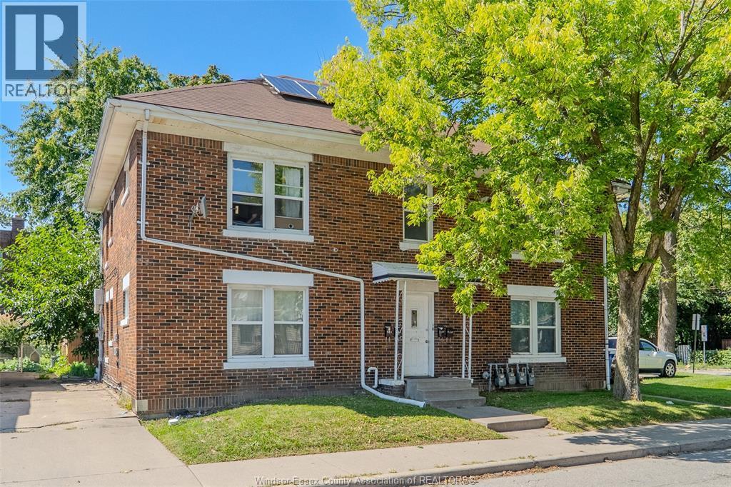 Single Family — 723 Parent, Windsor, Ontario