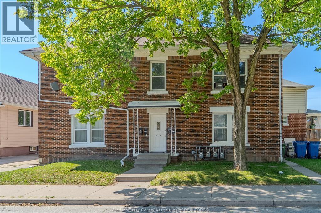 1-bedroom Single Family at 723 Parent, Windsor — photograph 2