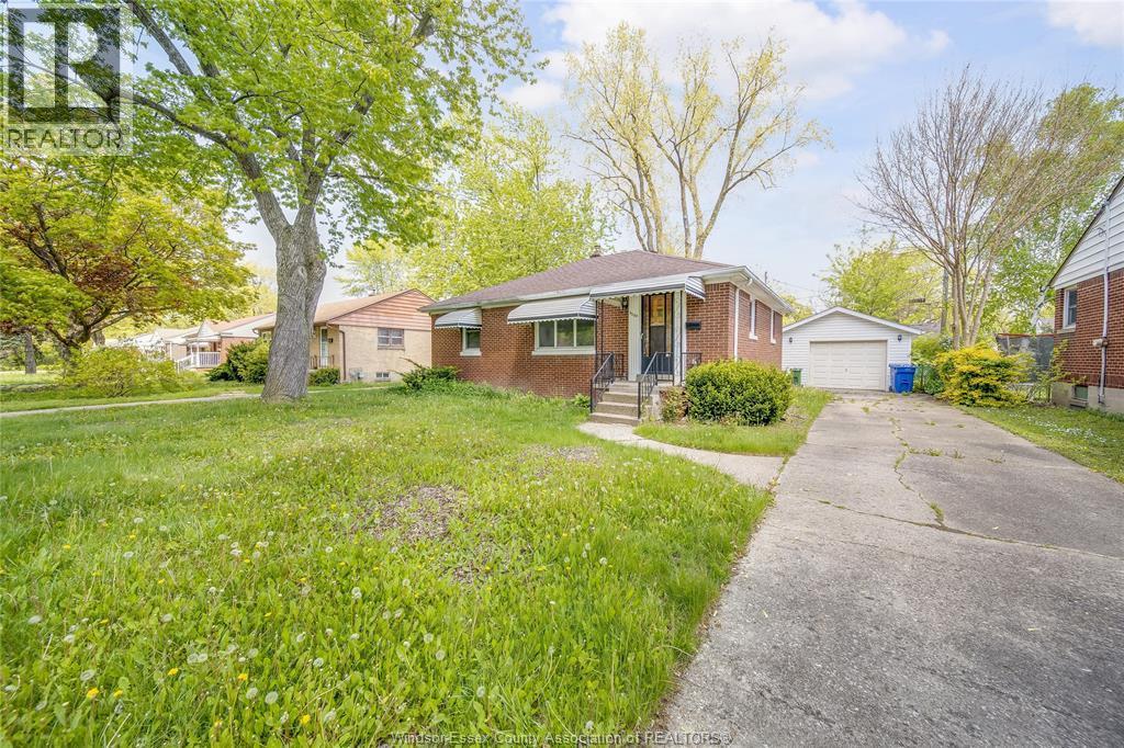 4-bedroom Single Family at 3264 Dominion Boulevard, Windsor — primary photograph