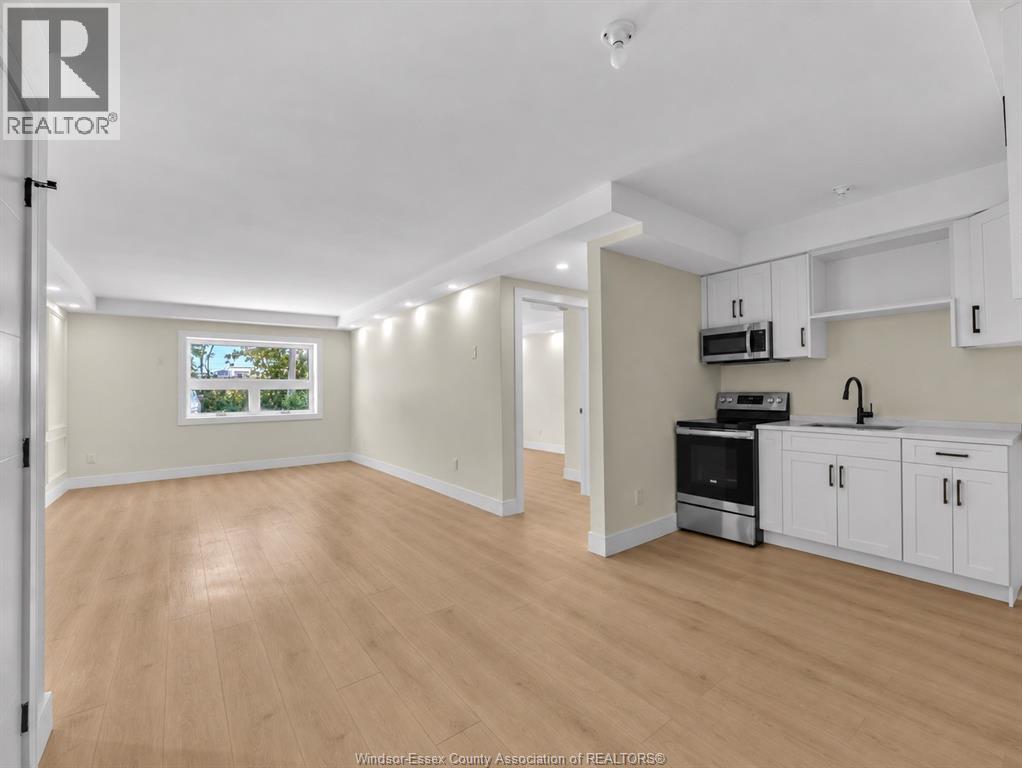 1-bedroom Single Family at 670 Cameron #102, Windsor — primary photograph