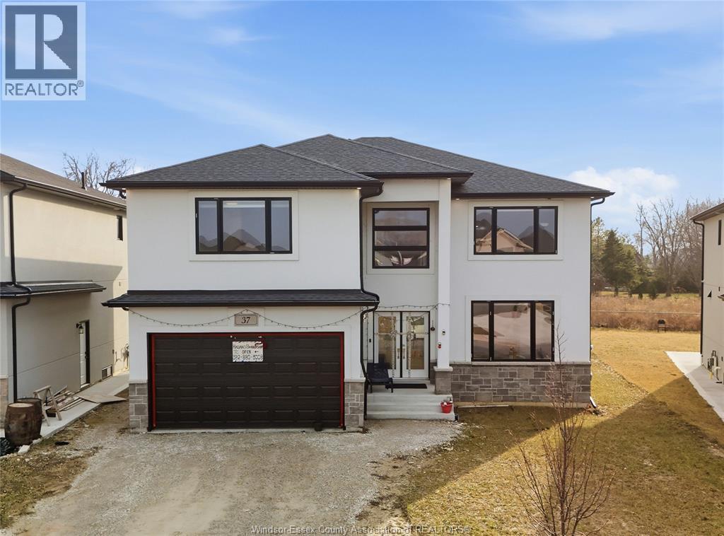 Single Family — 37 Kingsbridge Drive, Amherstburg, Ontario