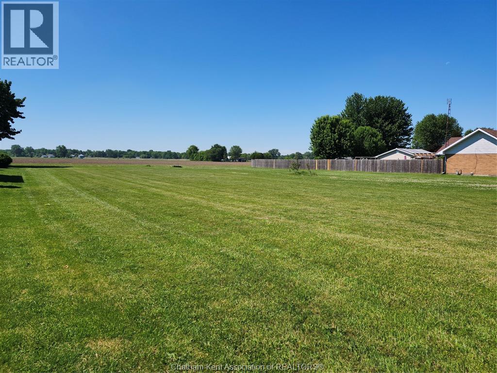 Vacant Land at 7005 Dufferin Avenue, Wallaceburg — primary photograph