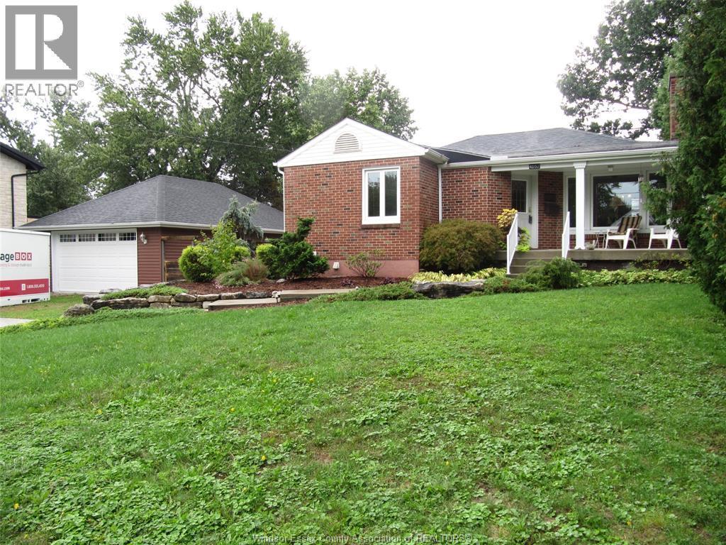 Single Family — 4057 Casgrain, Windsor, Ontario