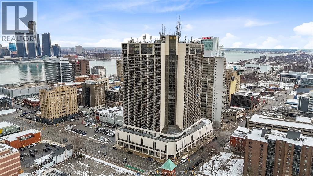 Single Family — 150 Park, Windsor, Ontario
