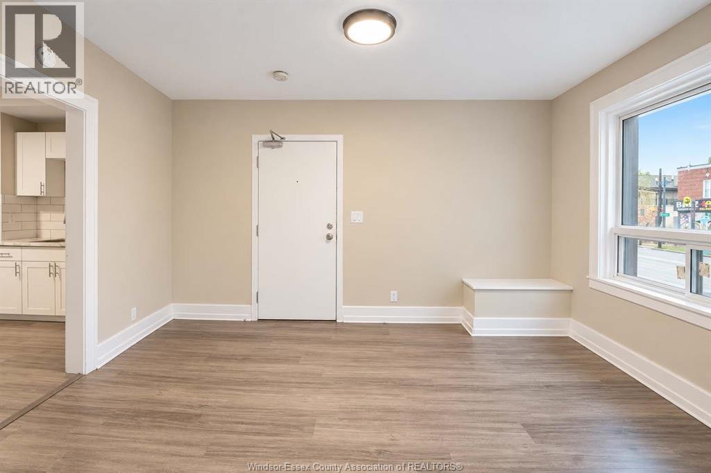 2-bedroom Single Family at 1286 Parent Avenue #3, Windsor — photograph 2