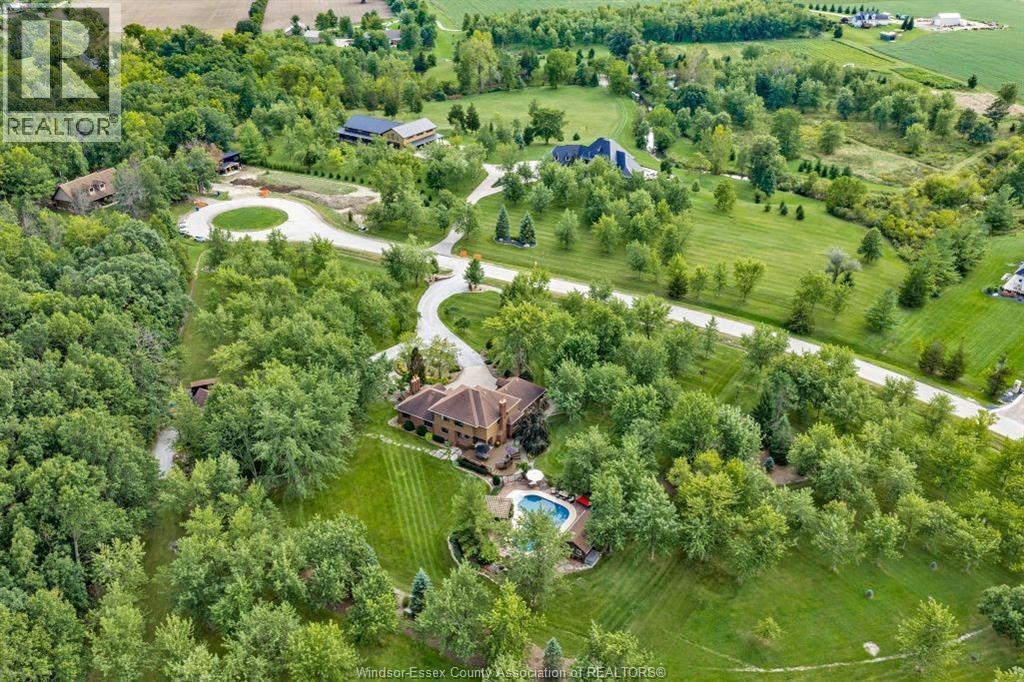Single Family — 4024 Hickory Acres Drive, Harrow, Ontario