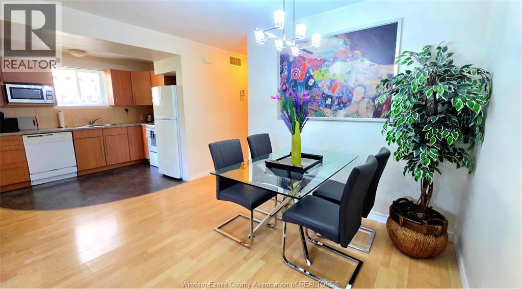 1-bedroom Single Family at 1792 Northway #1, Windsor — photograph 3