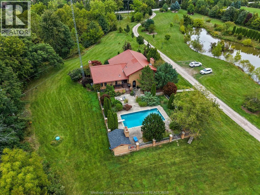 Single Family — 4913 4th Concession Rd E, Harrow, Ontario