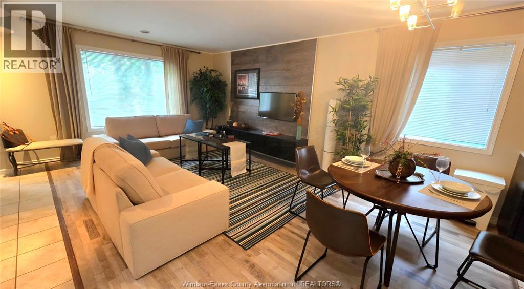 2-bedroom Single Family at 1811 Northway #5, Windsor — photograph 3
