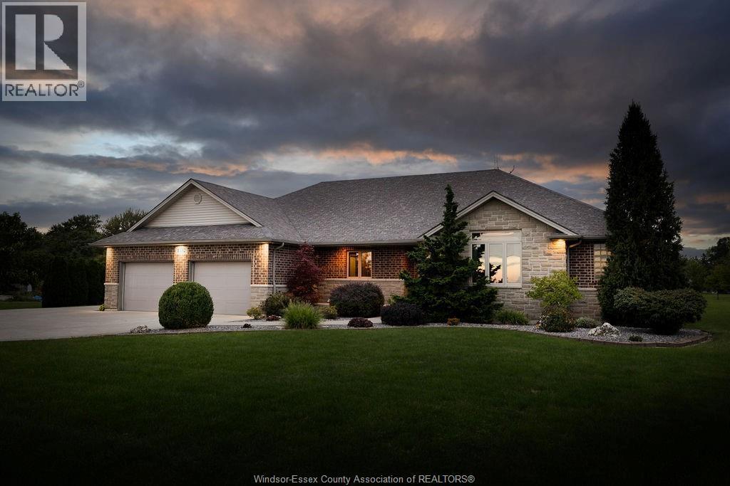 Single Family — 1352 Tecumseh Rd, Lakeshore, Ontario