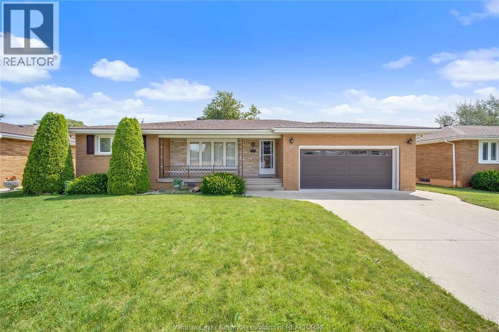 Single Family — 2506 Longfellow Avenue, Windsor, Ontario