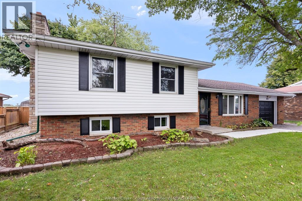 3-bedroom Single Family at 851 County Rd 31, St. Joachim — primary photograph