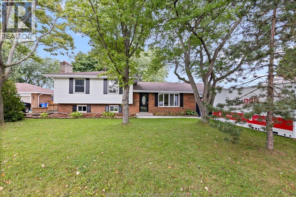 3-bedroom Single Family at 851 County Rd 31, St. Joachim — photograph 3