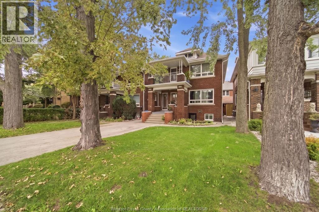 Single Family — 990 Victoria Avenue, Windsor, Ontario