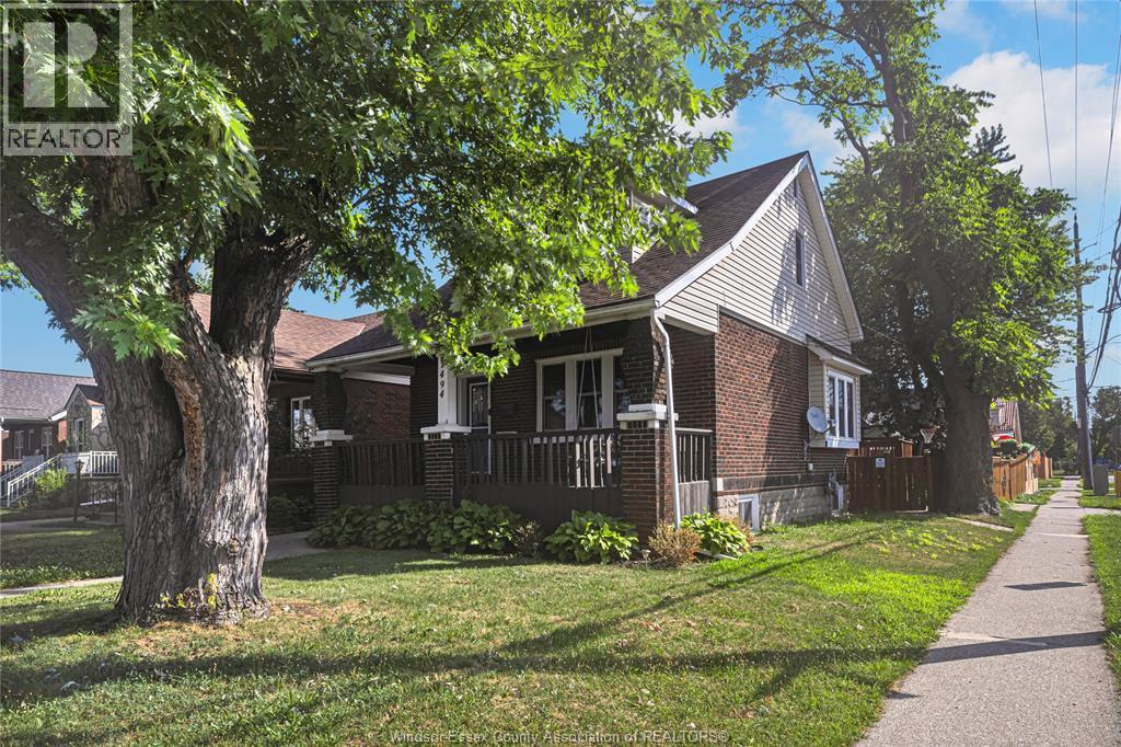 3-bedroom Single Family at 1494 Pierre, Windsor — primary photograph