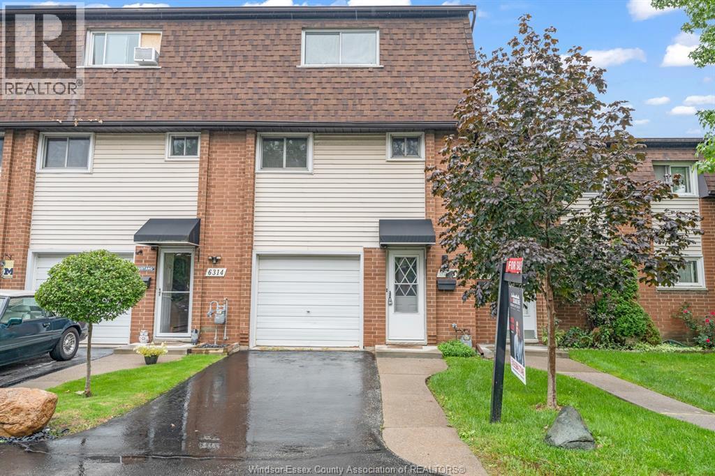 Single Family — 6312 Thornberry, Windsor, Ontario