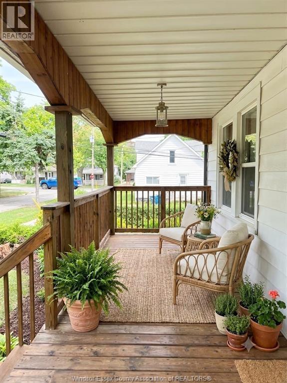 4-bedroom Single Family at 646 Piche, Windsor — primary photograph