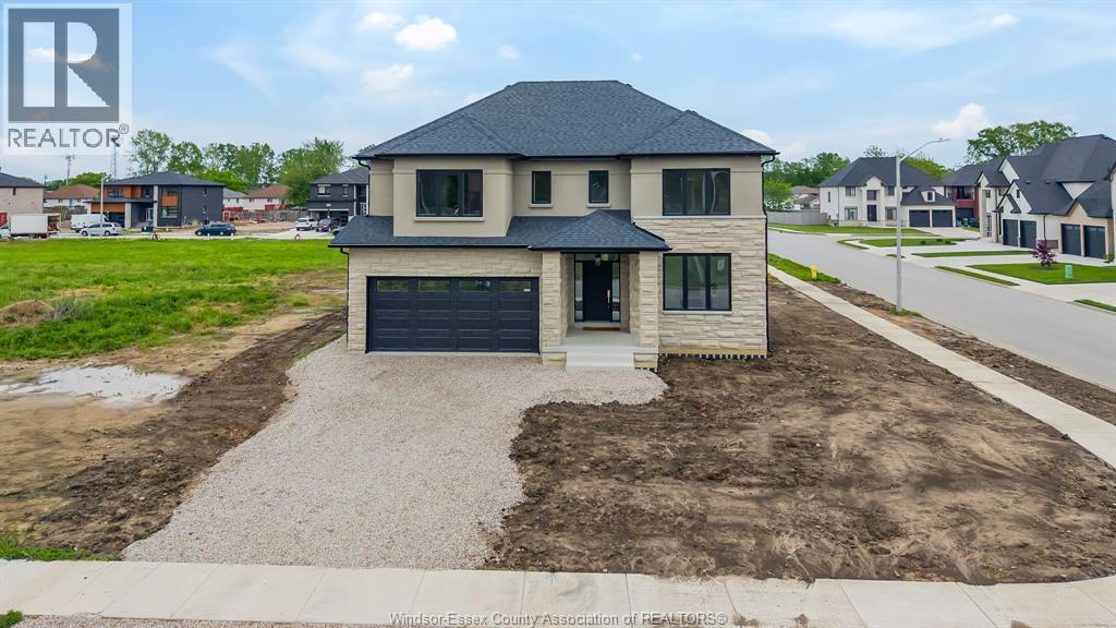 Single Family — 3698 Farrow Avenue, Windsor, Ontario