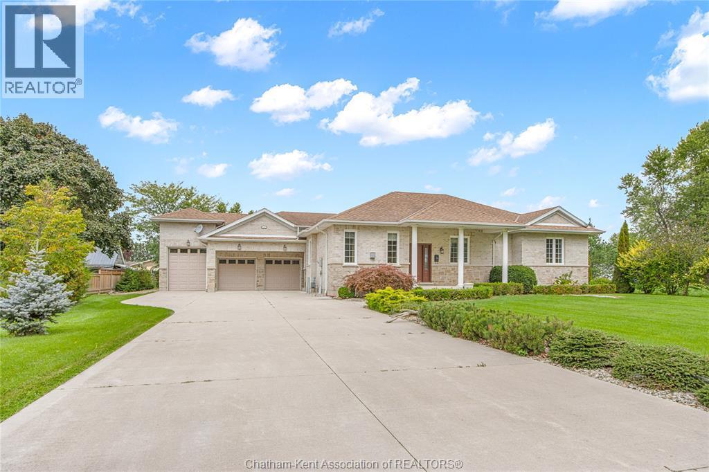 Single Family — 11507 Lagonda Way, Rondeau, Ontario
