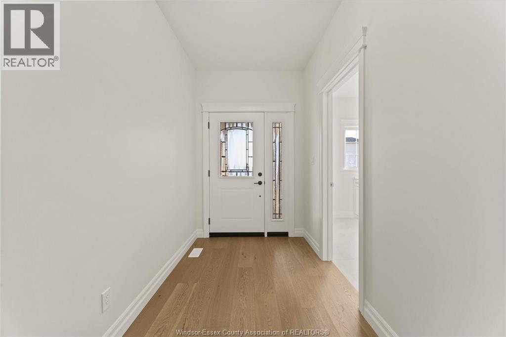 3-bedroom Single Family at 3225 Tullio Drive, LaSalle — photograph 2